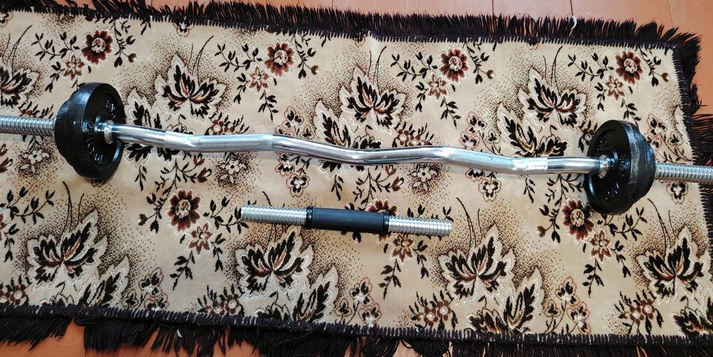 Wобразний гриф TORNEO