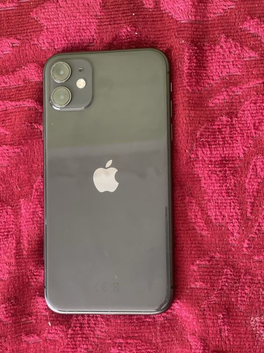 Продам iPhone 11 на 64гб