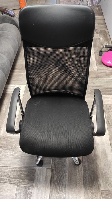 Офисное кресло с JYSK