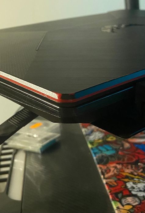 ASUS TUF F15 1TB Extra - FX506LHB | i5-10300H | GTX 1650 4GB | SSD 512GB + HDD 1TB, bom estado geral, bateria e carregador original.