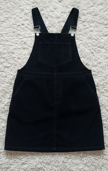 Czarna sztruksowa sukienka na szelkach – ogrodniczka (Stan Idealny) XS