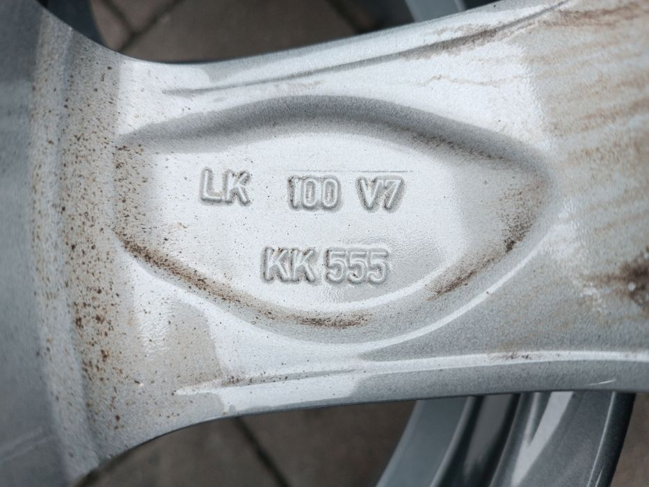 Komplet felg aluminiowych Rial Germany 5x100 ET40 15" Skoda VW