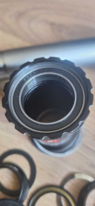 Suport TOKEN Ninja TF46386 PF30 oś 30mm + klucz TF4630-3SP/2