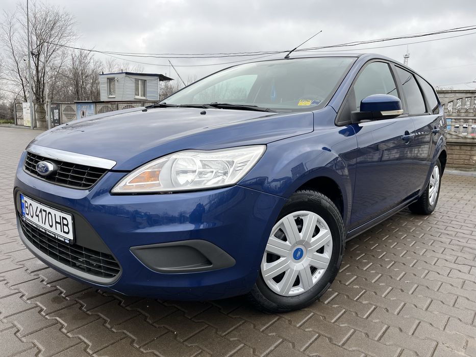 Ford Focus 2009 1.6 бензин