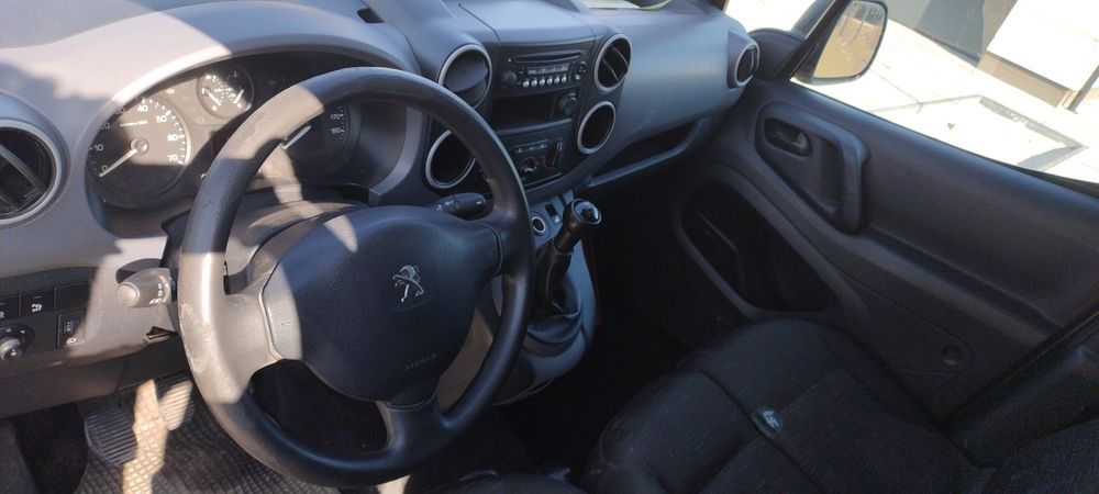 Peugeot partner 2016