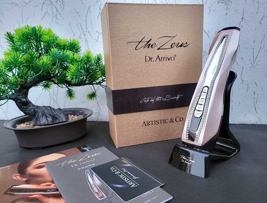 Косметологический аппарат Dr.Arrivo the ZEUS Artistic＆Co (аппарат для rf лифтинга)