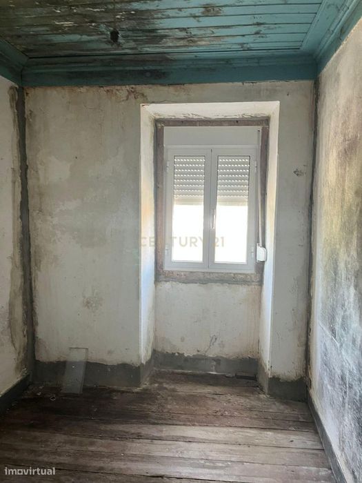 Moradia para Restaurar | Centro de Alvaiázere | Leiria