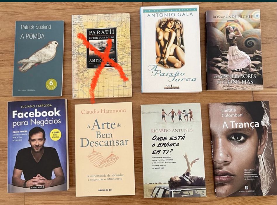 Livros diversos, de 4 a €30, maioria a €5