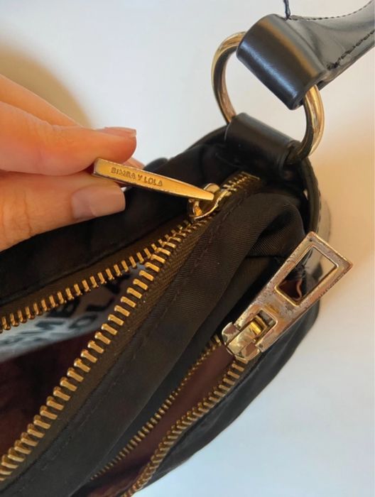 Mala tiracolo preta Bimba y Lola