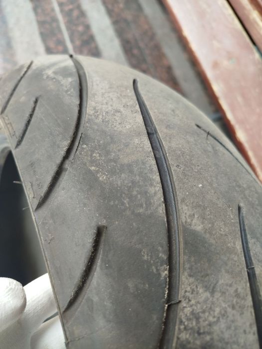 Продам шини Michelin Pilon Road 2