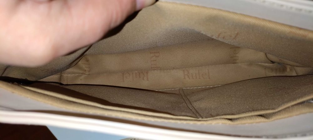 Carteira Rufel - 6,,50 €