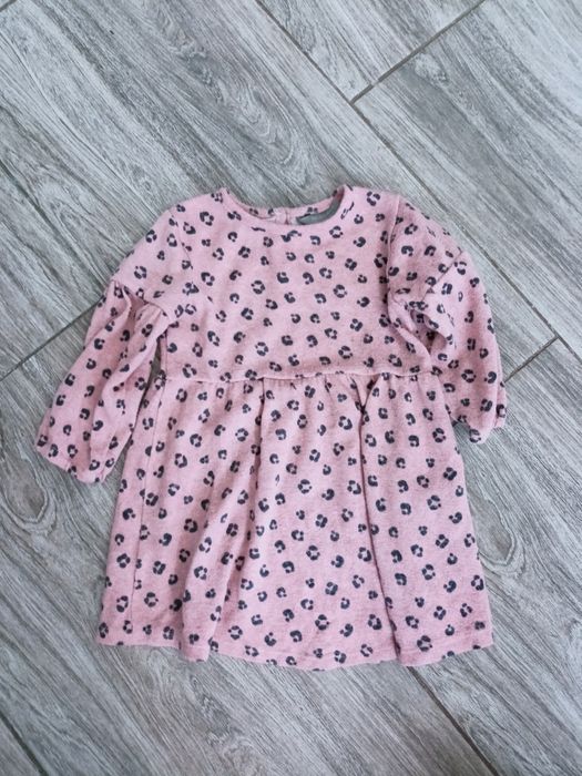 Sukienka r80 Primark