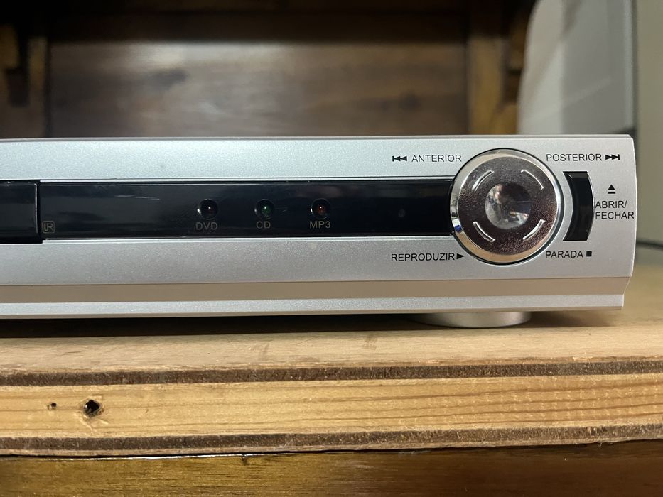 DVD/CD and MP3 Player64751015840897121