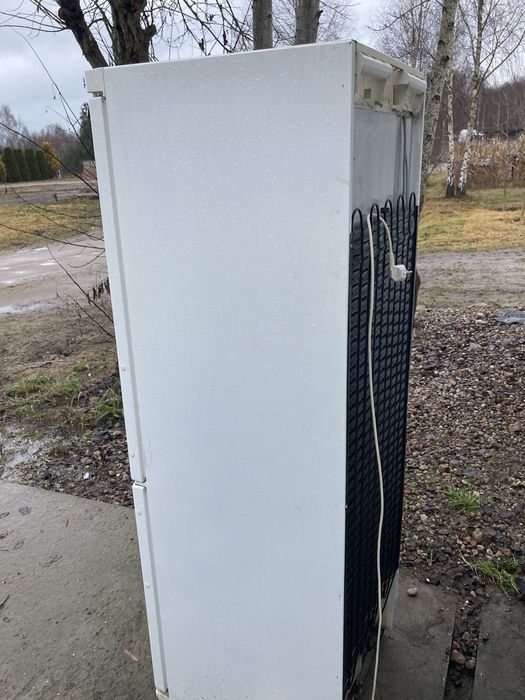 Lodówko-zamrażarka - rezerwacja