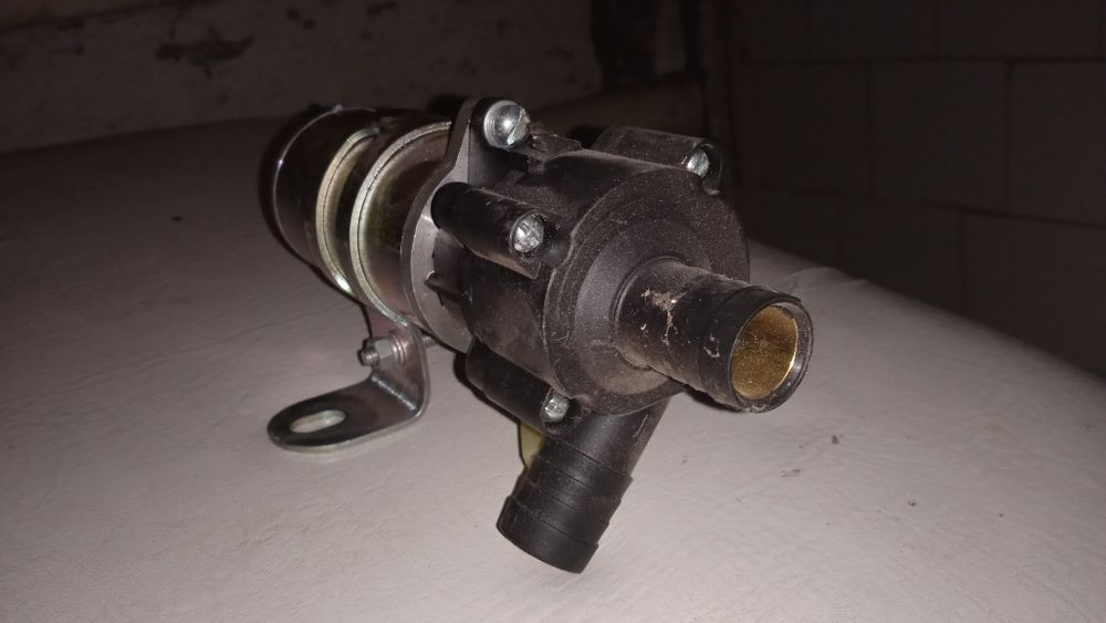 Циркуляционный насос 12 V