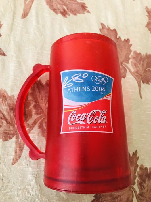Чашка Кока-Кола. Продам.