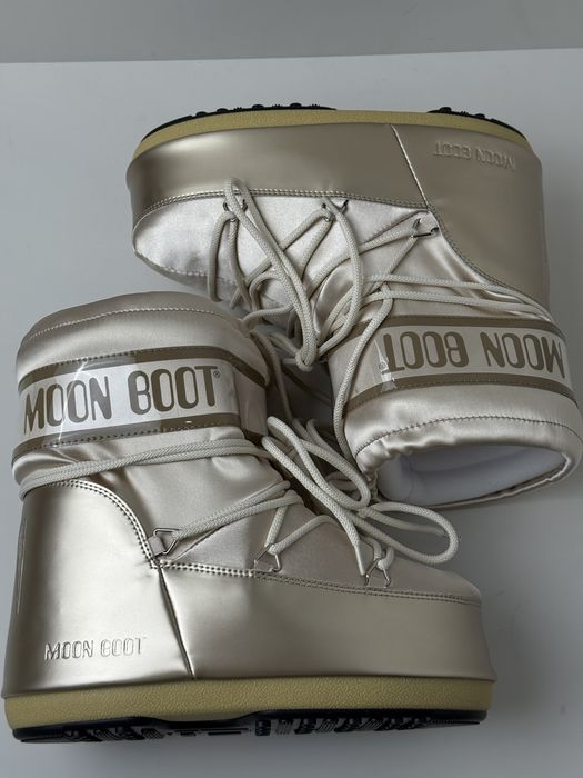 Зимові снігові чоботи дутики жіночі мунбут Moon Boot луноходи