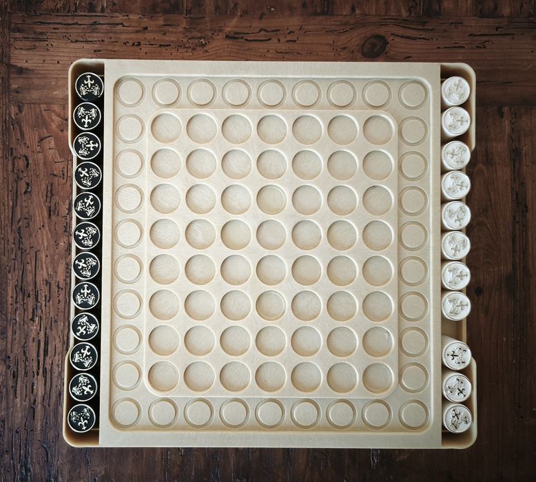 Jogo de tabuleiro vintage "Arena - o jogo clássico dos Romanos"