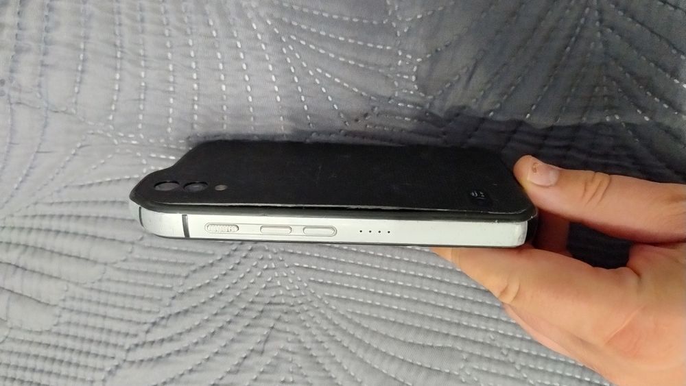 Telefon smartfon cat s61