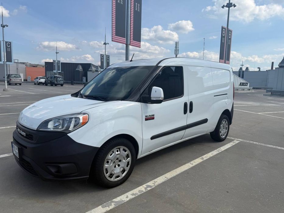 Американський Fiat Doblo