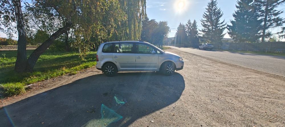 Продам Volkswagen Touran