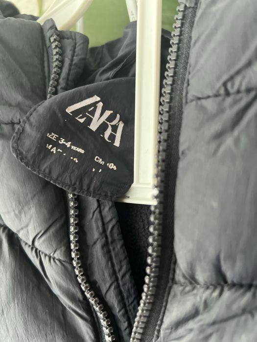 Куртка від зара, демісезонна