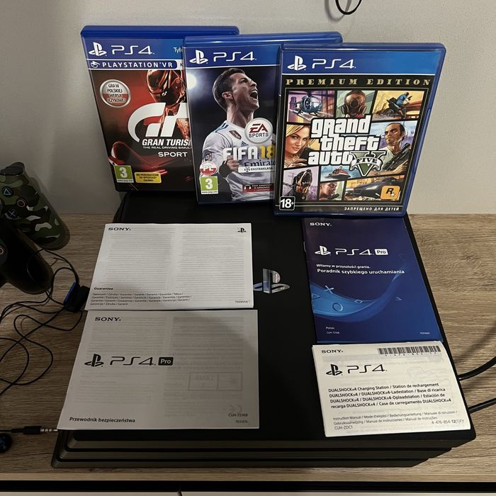 Продам Playstation 4 Pro