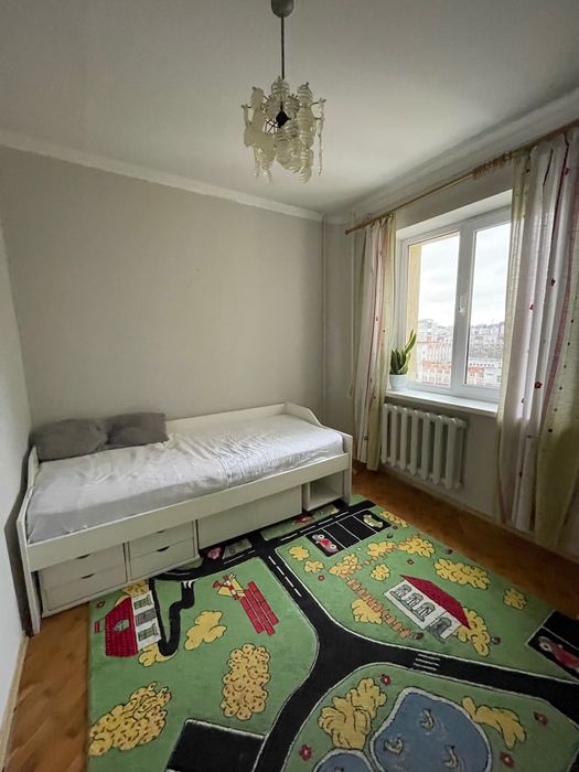 3 кімнатна квартира Сихів.Коломийська . Від власника.