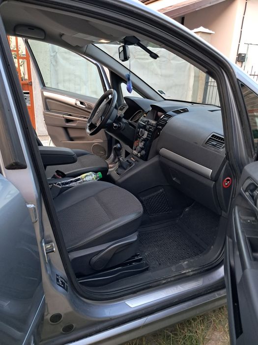Opel Zafira 2011р.