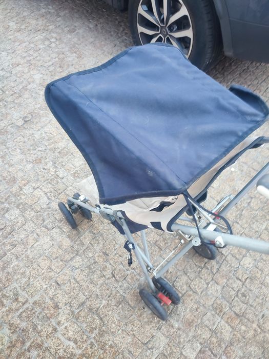 Stroller431064673189908482
