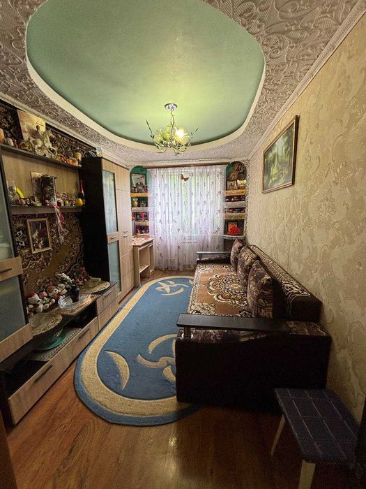 Продам 3 кімнатну квартиру з ремонтом  на вул. Бочарова, поруч з ринком Північний, Одеса.