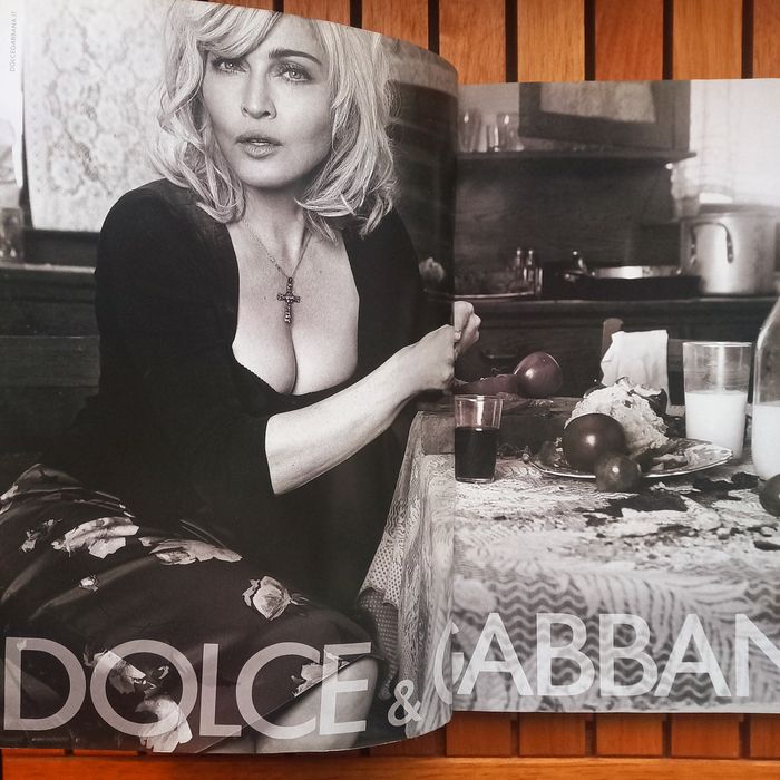 VOGUE Itália Fev2010 Steve Meisel/Peter Lindbergh