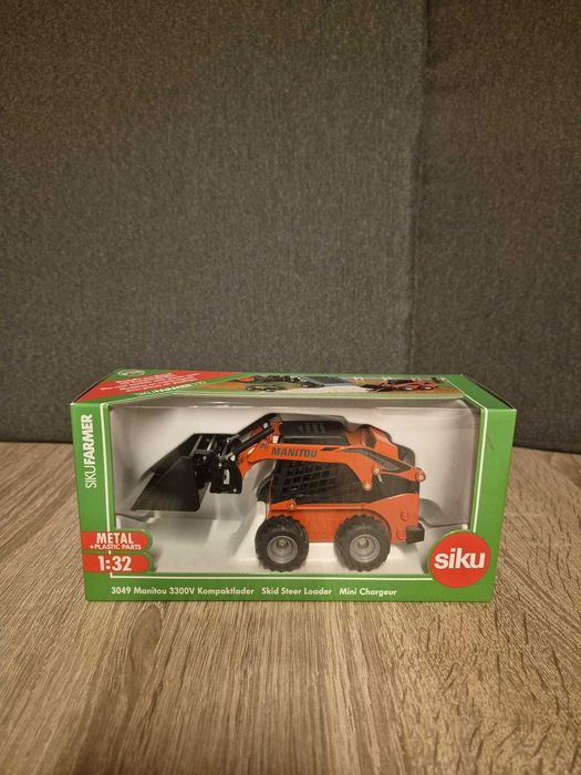 S3049 Siku Farmer Manitou 3300V mini ładowarka