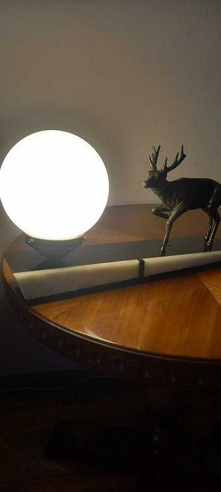 Lampka z jeleniem - w stylu Art Deco. Wysyłka