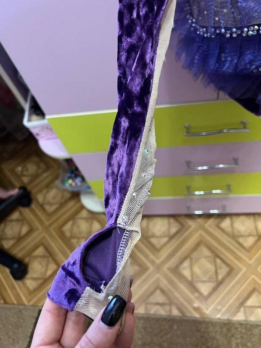 Продам костюм для танців