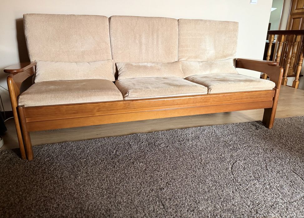 Sofa cama + sofa de 2 lugares em madeira maciça