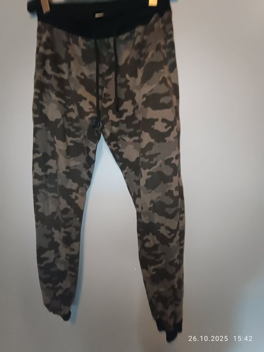 Spodnie dresowe vrs r 170