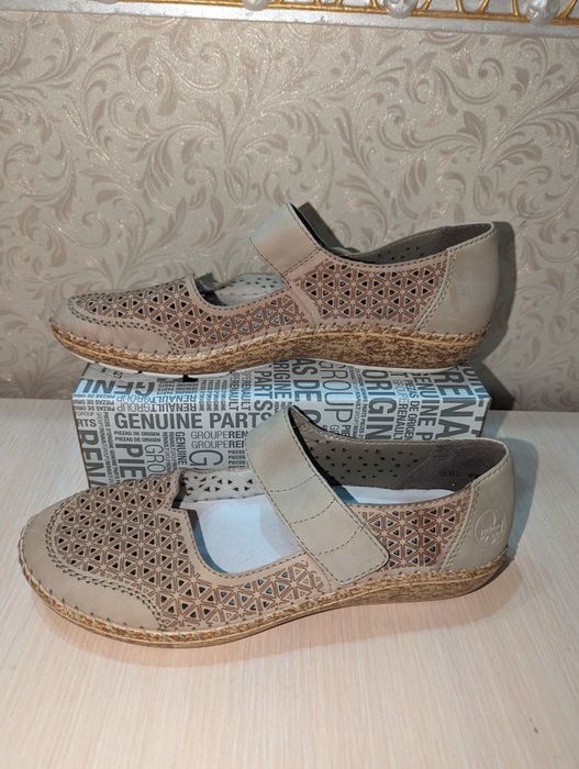 Rieker туфлі шкіряні устілка антистрес 26.5 см ширина 9 см взуті один