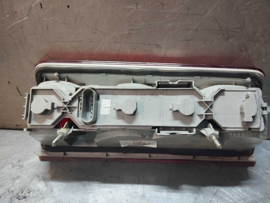 Farolim Ford Transit Connect 2009-2012 9T1613404AC - Direito / Esquerdo