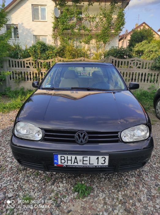 Продам машину срочно