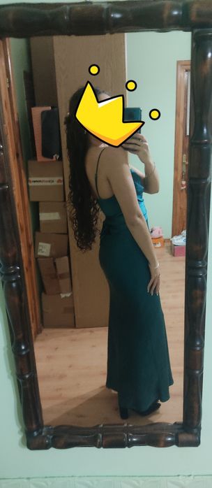 Sukienka studniówkowa satynowa