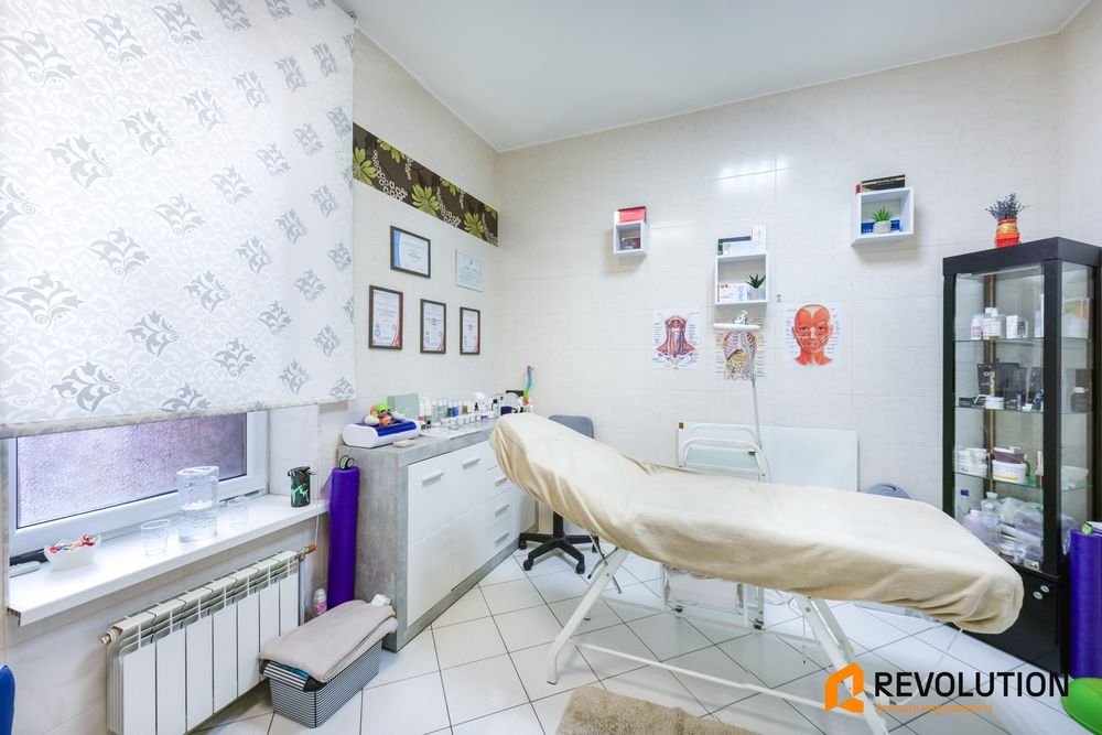Без комісії. Продаж приміщення Калнишевського 7, Оболонський район