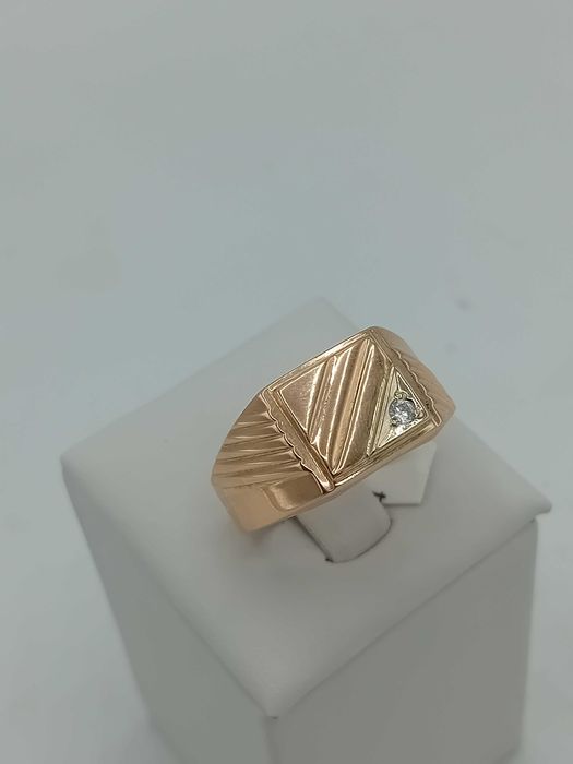 Męski złoty sygnet z cyrkonią p.585