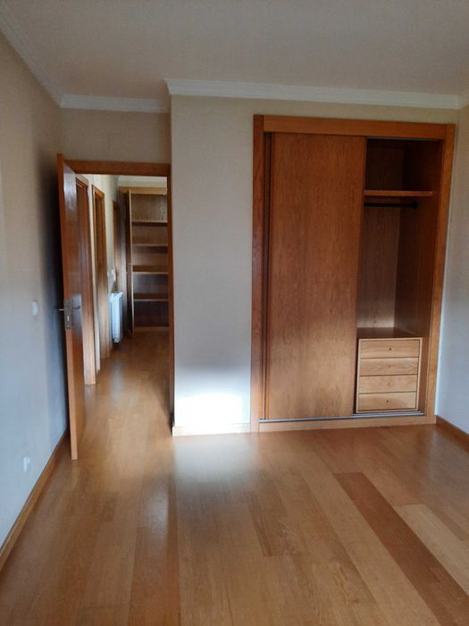 T3 Excelente apartamento (rotunda dos touros)
