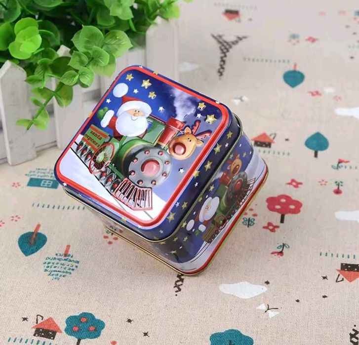 Caixa metálica de Natal