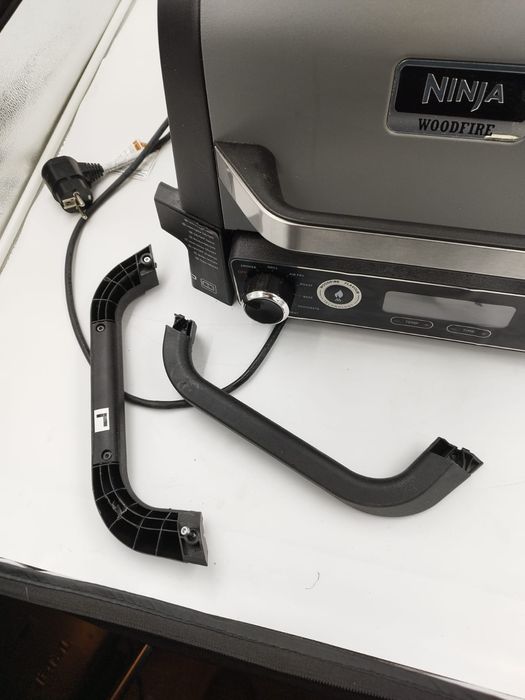 Ninja Woodfire grill elektryczny OG701EU