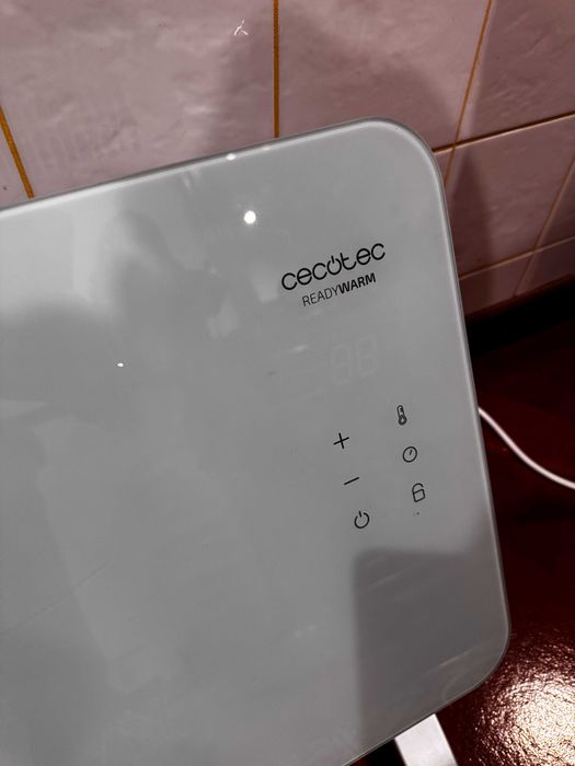 Emissor Térmico Cecotec Ready Warm 6750 Crystal Connection 2000W Wi-Fi