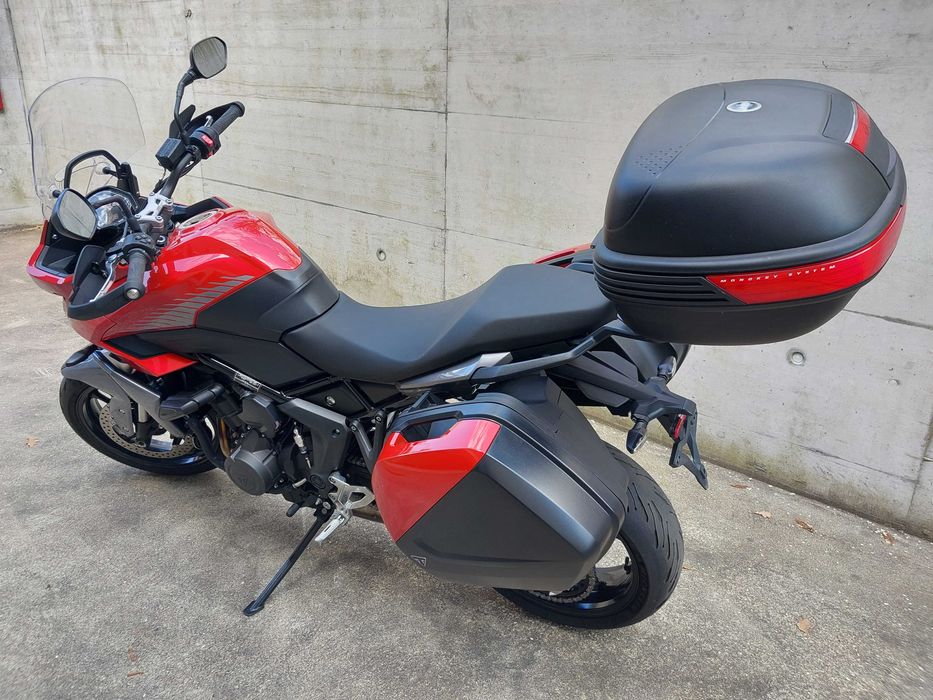Triumph Tiger Sport 660 Szwajcar