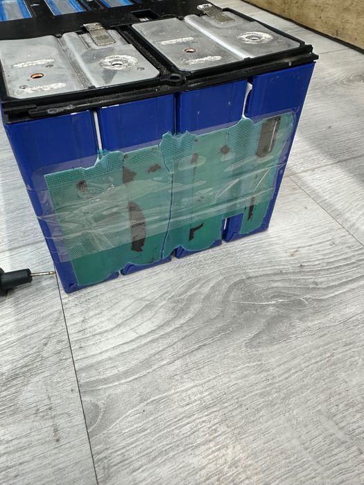 Батарея ( Акамулятор)  CATL 141ah  mersedes