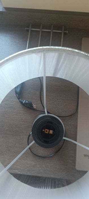 Lampka stołowa nocna srebrna abażur nitkowy